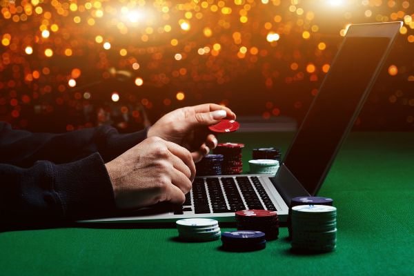 7mmr VIP Card Games Room Baccarat Live Dealer Myanmar ကစားသမားများ MMK Cashback Bonus